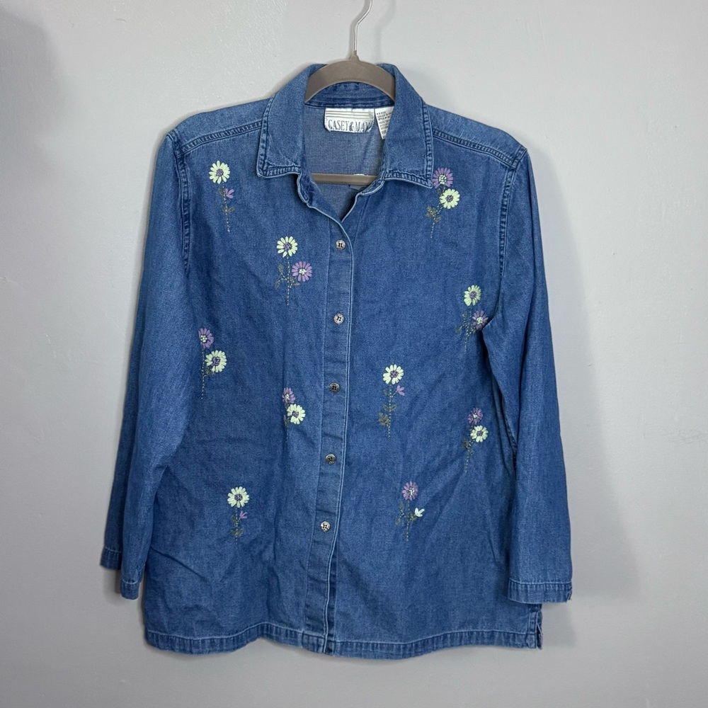 Vintage Floral Embroidery Button Down